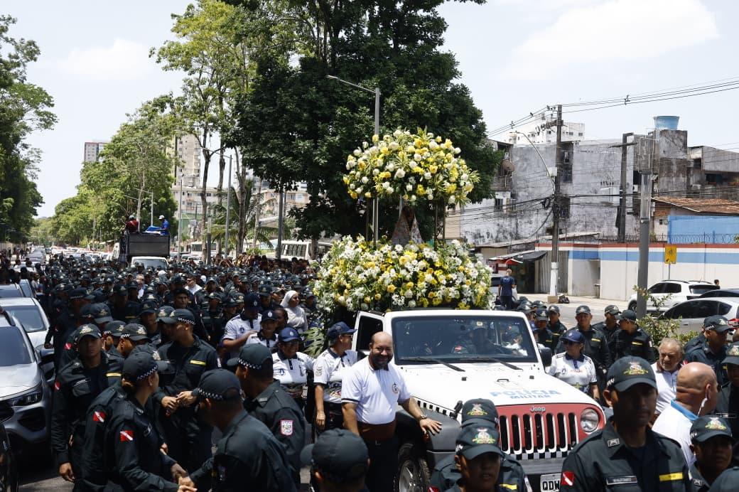Procissão da PMPA que homenageia Nossa Senhora de Nazaré.